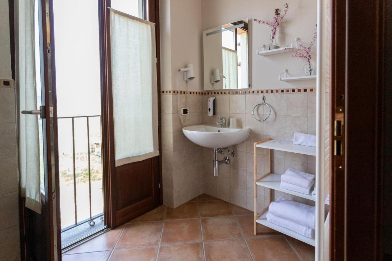 Agriturismo Cascina Monchiero Bra Bagian luar foto